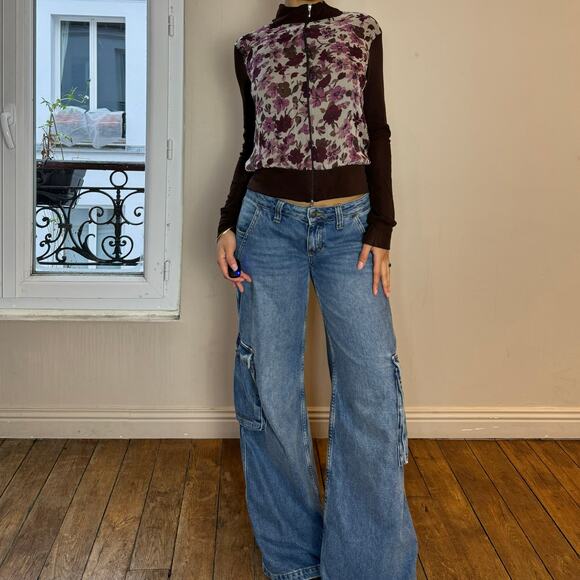 Vintage 00s Romcom Floral mesh zip front long sleeve top (S/M) - Picture 7 of 10